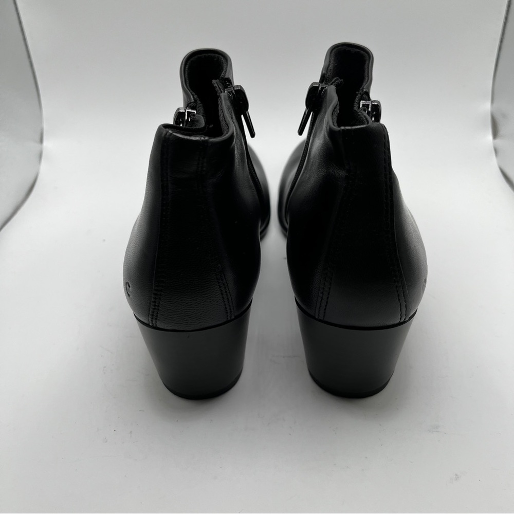NWOB Ecco Women's Shape M 35 ankle Boot size 38 US 7-7.5 black leather - Picture 6 of 10